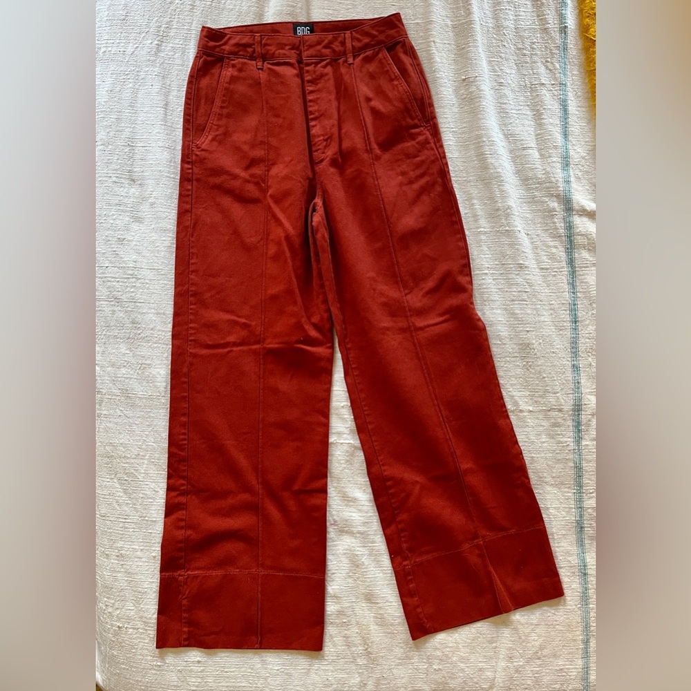 URBAN OUTFITTERS// Wide Leg Burnt Orange Trouser